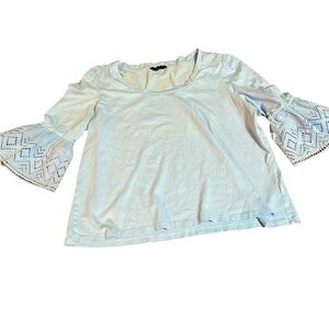 Banana Republic baby blue 3/4 sleeve feminine scoop neck soft + comfortable